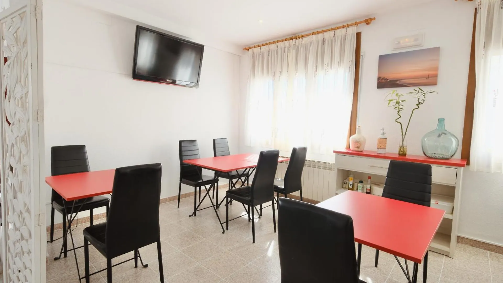 Hotel Paradís Torredembarra 0*,